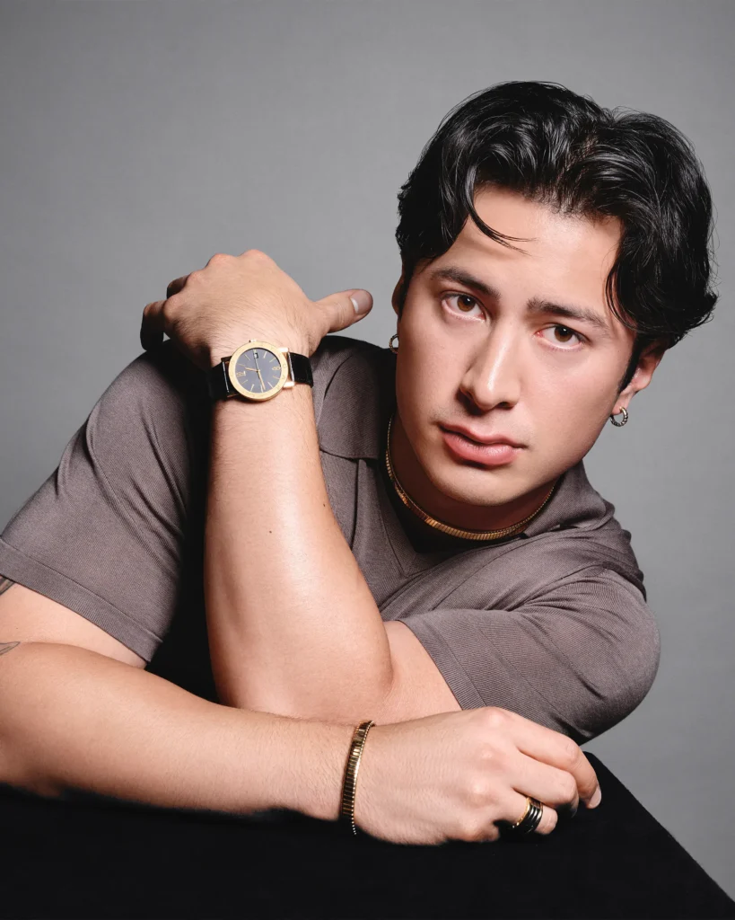 Hudson Williams e Bvlgari: quando o luxo procura um novo rosto para a liberdade
